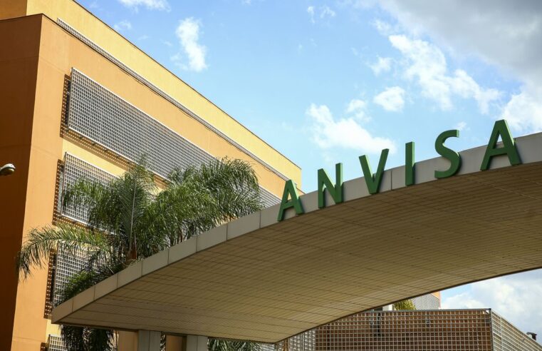 Anvisa aprova registro de medicamento para terapia avançada no combate ao câncer.