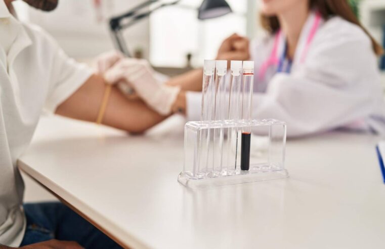 Congresso derruba vetos e torna obrigatório exame toxicológico para categorias A e B