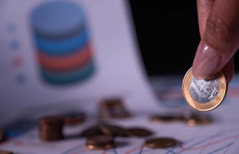 Projeto endurece punição para prefeitos e vereadores que não publicarem transparência das contas públicas