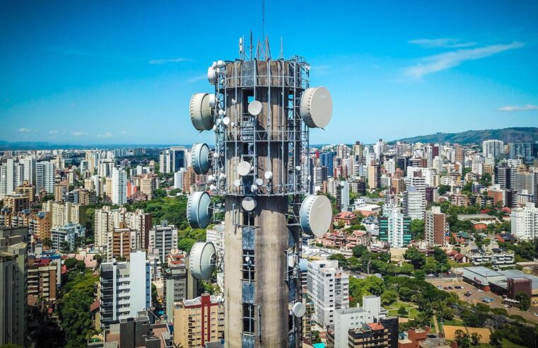 5G Lei das Antenas precisa ser regulamentada em âmbito municipal, para receber nova tecnologia