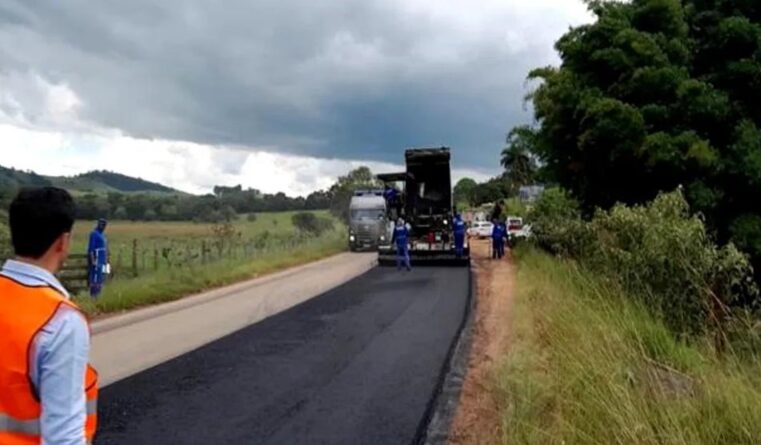 Obras na rodovia MG-290 interditam trechos até sábado (25).