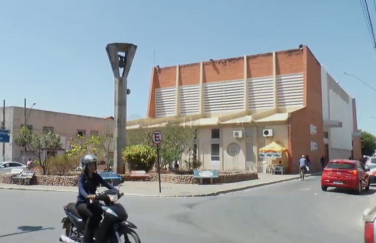 Missa do Lava Pés e Instituição da Eucaristia. A quinta-feira Santa para os católicos