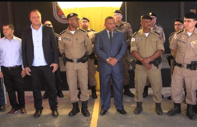 Comandantes da PM reunidos em São Francisco. Participaram de inaugurações e reuniões