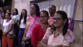 Fiéis de Nossa Senhora de Fátima participam de dia festivo