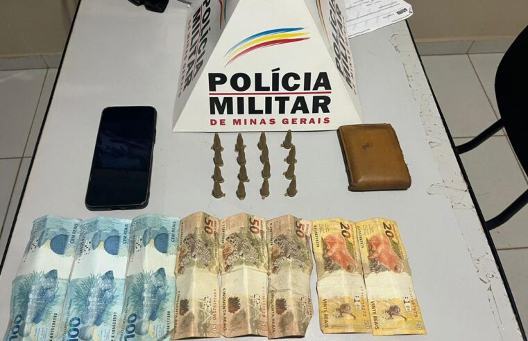 Dupla presa por tráfico e uso de drogas