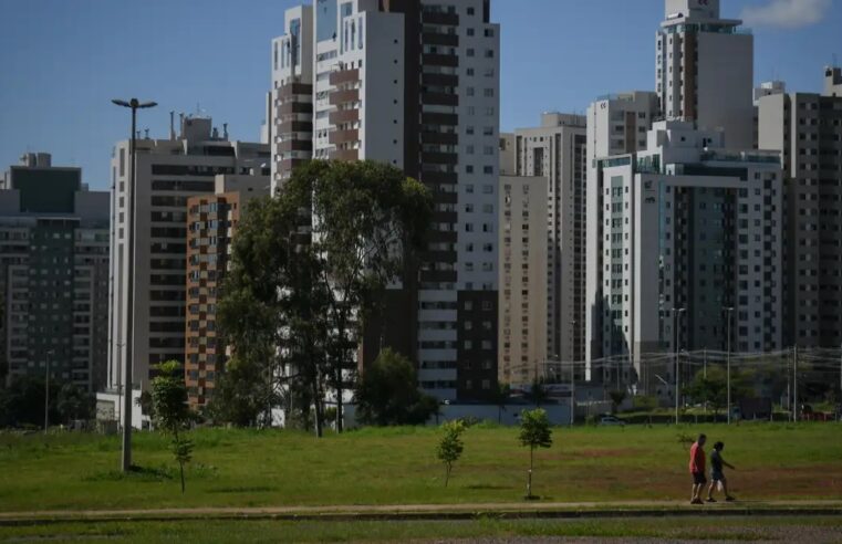 Cobrança do ITBI vinculada ao IPTU ainda causa transtornos aos contribuintes.