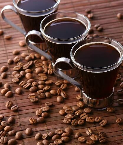 Café em queda, cotado a R$ 2.303,94