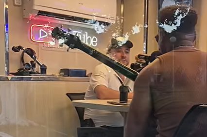 30 Anos do Bonito de Minas. Artista dá show no nosso Estúdio Móvel