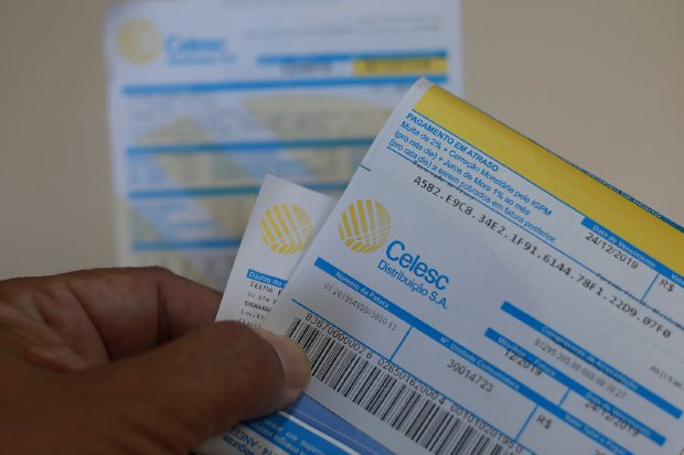 Nova lei sancionada pode desacelerar o aumento da conta de luz.