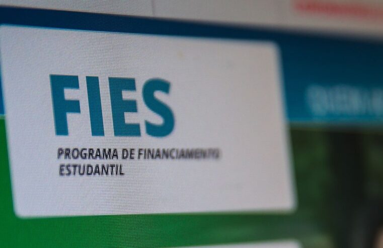 FIES Última semana para renegociar dívidas com até 99% de desconto.