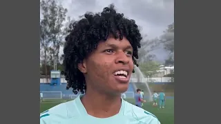 Pedrinho BH cumpre promessa. Garoto de São Francisco faz teste no Cruzeiro