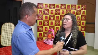 Terapeuta holística lança livro na cidade