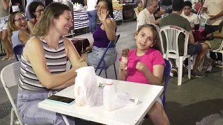 Em novo local, feirinha continua sendo atração da cidade