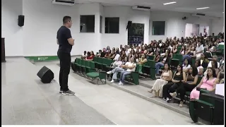 Profissionais da enfermagem participam de evento do COREM MG