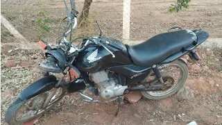Homem morre após bater com a moto em poste