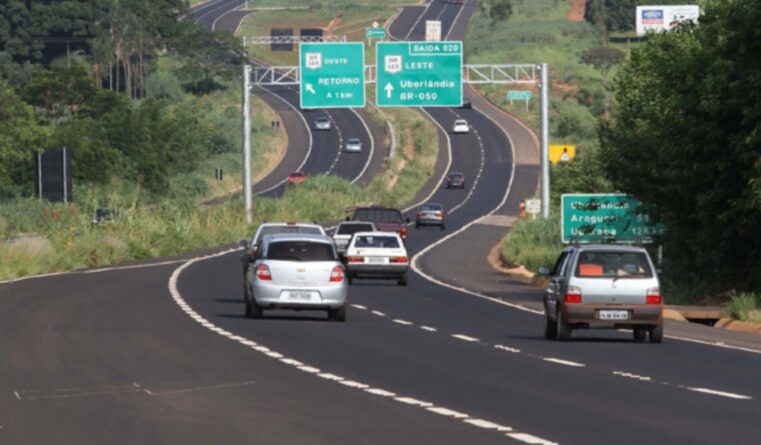 Confira todos os trechos interditados nas estradas de Minas antes de viajar.