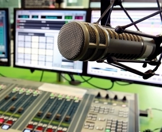 Propaganda política pode voltar a ser paga no Rádio e na TV