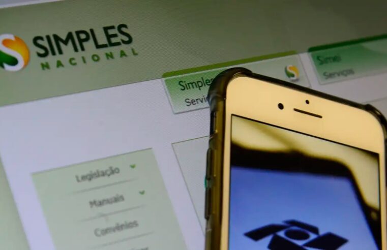 Mais de 1,8 milhão de pequenos negócios inadimplentes podem ser excluídos do Simples Nacional.