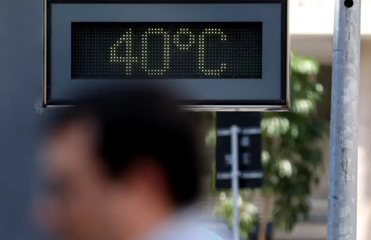 Ministério da Saúde cria sala de situação para monitorar emergências climáticas.